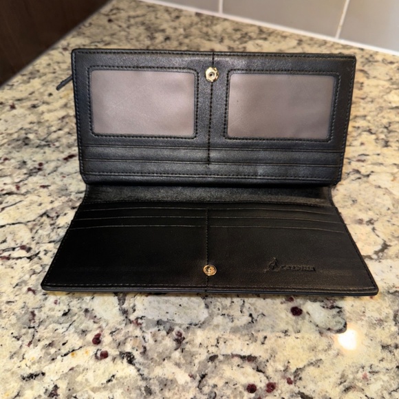 L’ALPINA Leopard and Tiger Print Wallet - Picture 4 of 10